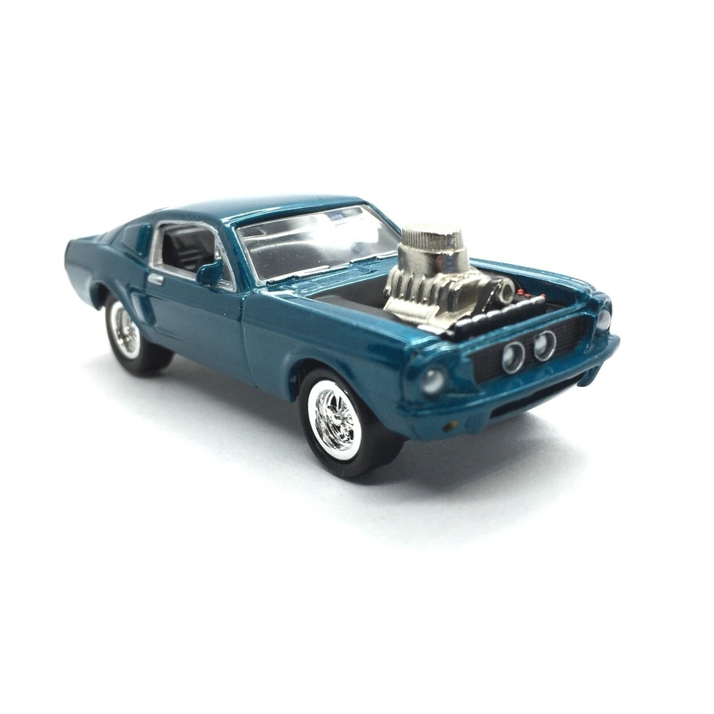 Johnny Lightning Street Freaks‎ 1967 67 Shelby GT 500 Car Green Die Cast 1/64